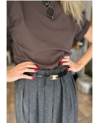 Páteční kolekce: Šedá v šedý, čokoláda a klid☕️🪵🍂 Kolekce, která dýchá podzimem — ale ne tím deštivým, spíš tím, kdy si po...