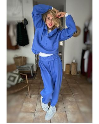 🎄 Vánoční speciál vol. 1 — PYŽAMA, CO BY KLIDNĚ MOHLY ZPÍVAT KOLEDY🎄 Poprvé v historii Réziny přichází vánoční pyžámka💋A...