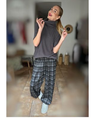 ✨ Nový rok, nový střihy, stejný my ✨ Zejtra rovnou i online, protože čekat se v lednu fakt nechce….Volno bolo dlouhý a...